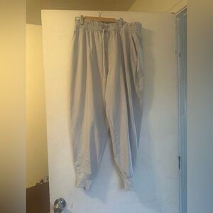 Abercrombie & Fitch Women’s pants . Size XL